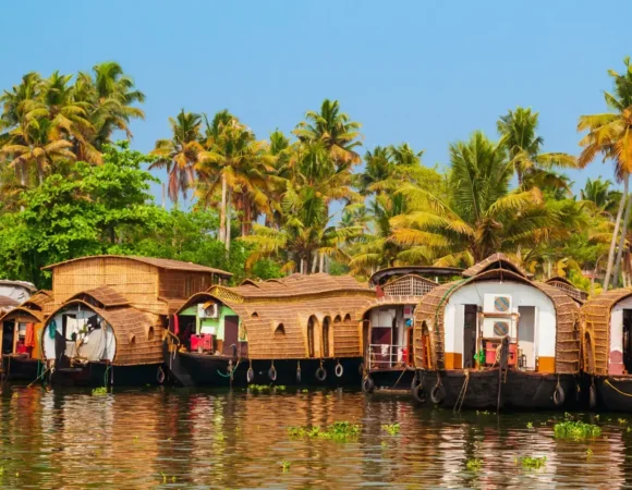 Kerala 2–3 Days Quick Getaway Package